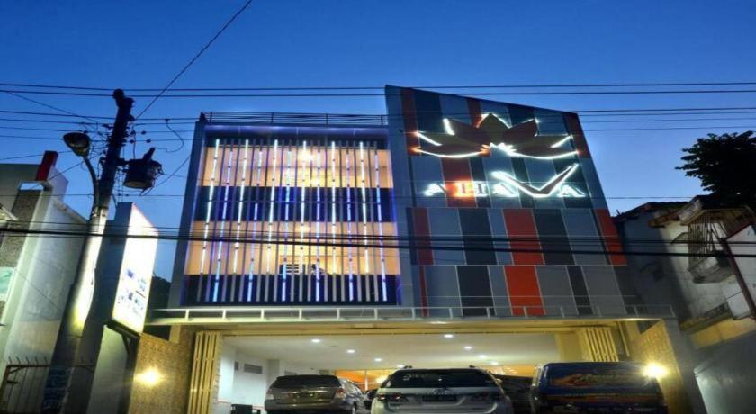 Ahava Hotel